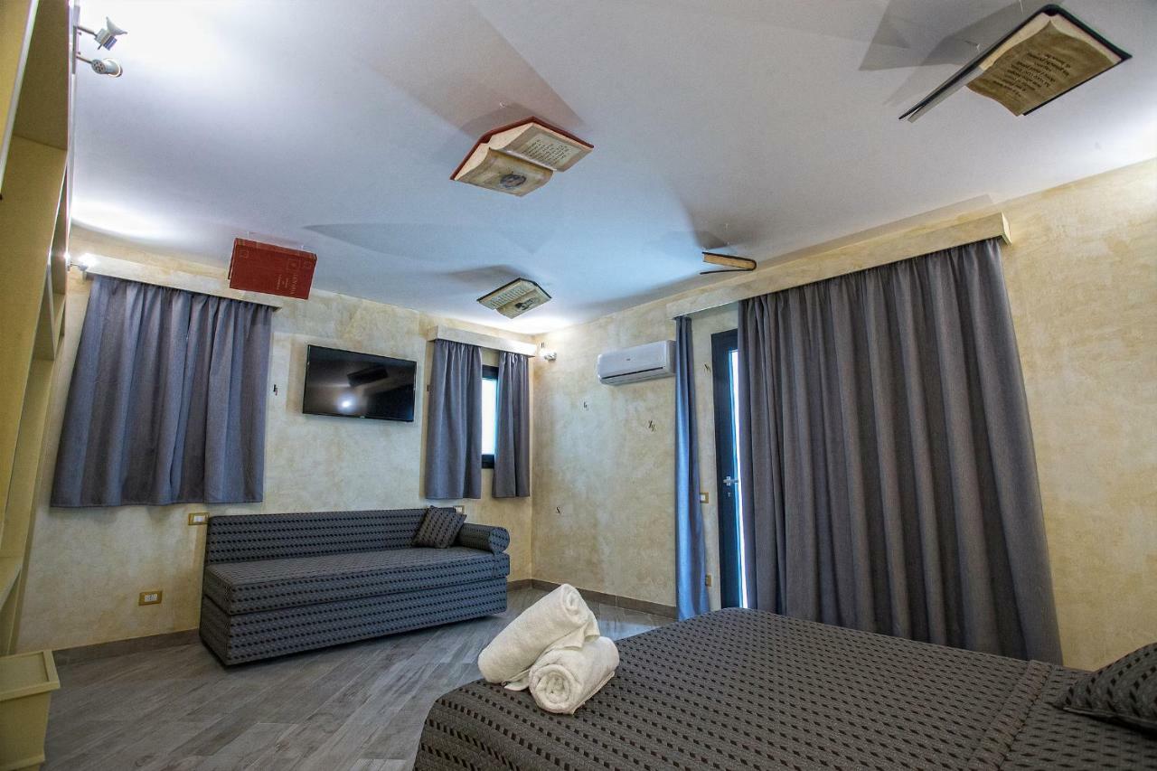 Tra Le Braccia Di Morfeo Bed & Breakfast Terrasini Ngoại thất bức ảnh